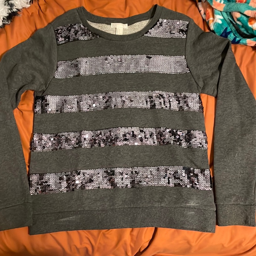 grey, crewneck, sequin stripes